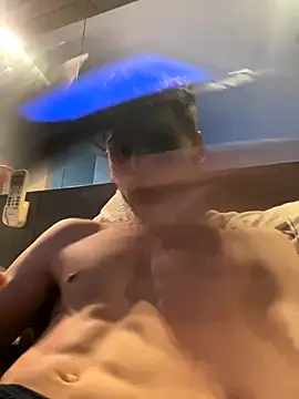 Snapshot of z4nett1 chatting on November 2025 12:11:02 AM z4nett1 online show from November 2025 12:11:02 AM