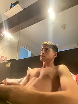 Snapshot of z4nett1 chatting on December 2025 12:51:01 AM z4nett1 online show from December 2025 12:51:01 AM