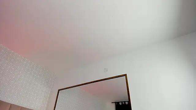 Sasha Wolff online show from March 2026 11:01:01 PM