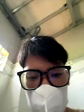 Snapshot of MEFUN- chatting on November 2025 02:48:02 AM MEFUN- online show from November 2025 02:48:02 AM