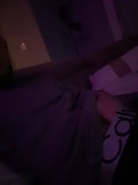 Snapshot of lucpompot chatting on December 2025 06:32:01 AM lucpompot online show from December 2025 06:32:01 AM