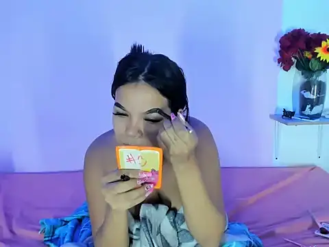 Snapshot of Rouse21 chatting on November 2025 11:01:02 AM Rouse21 online show from November 2025 11:01:02 AM