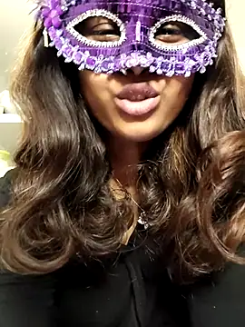 Snapshot of TINA9900 chatting on November 2025 05:28:02 AM TINA9900 online show from November 2025 05:28:02 AM