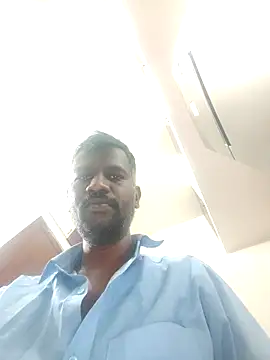 Snapshot of Paramkeerthi chatting on May 2026 04:52:01 AM Paramkeerthi online show from May 2026 04:52:01 AM