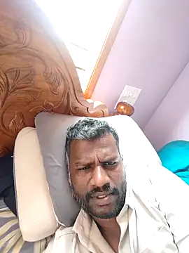 Snapshot of Paramkeerthi chatting on May 2026 05:24:01 AM Paramkeerthi online show from May 2026 05:24:01 AM