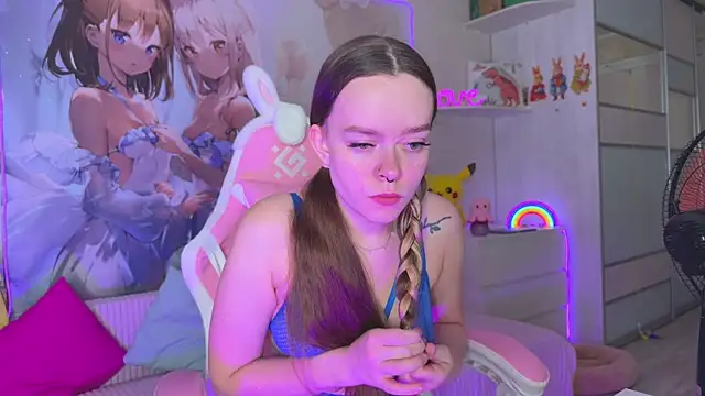 CheekySashaCharm online show from July 2026 07:59:02 AM