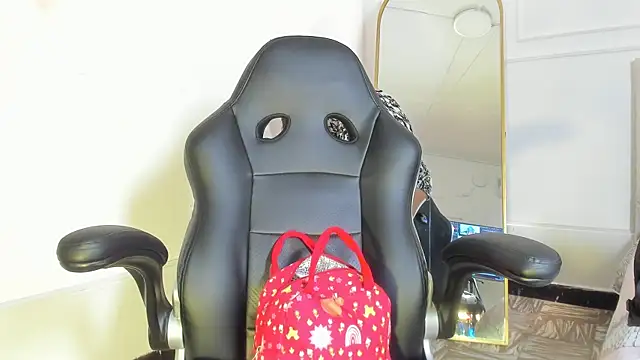 nicolvibes 212 online show from February 2026 08:25:02 PM