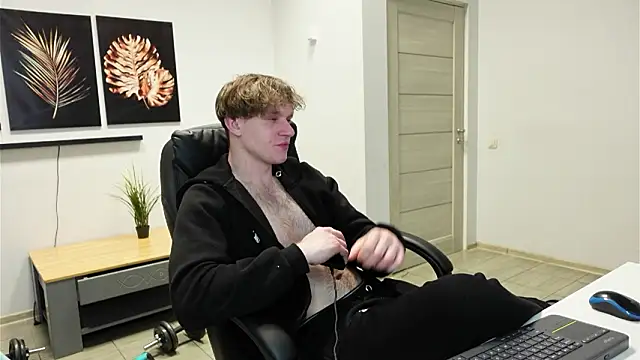 Charles Dreams online show from February 2026 09:31:01 PM