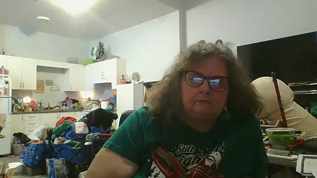 Snapshot of TiguhguhrsRose chatting on November 2025 03:29:02 AM TiguhguhrsRose online show from November 2025 03:29:02 AM