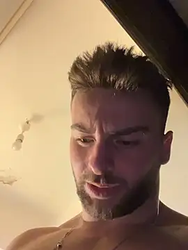 atesturky online show from November 2025 08:47:01 PM