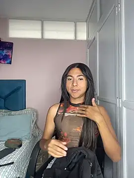 Snapshot of Hopemoretti chatting on November 2025 06:52:01 PM Hopemoretti online show from November 2025 06:52:01 PM