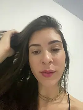 fer-nanda online show from April 2026 09:50:02 PM