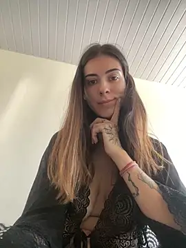 Snapshot of fer-nanda chatting on April 2026 04:31:02 PM fer-nanda online show from April 2026 04:31:02 PM