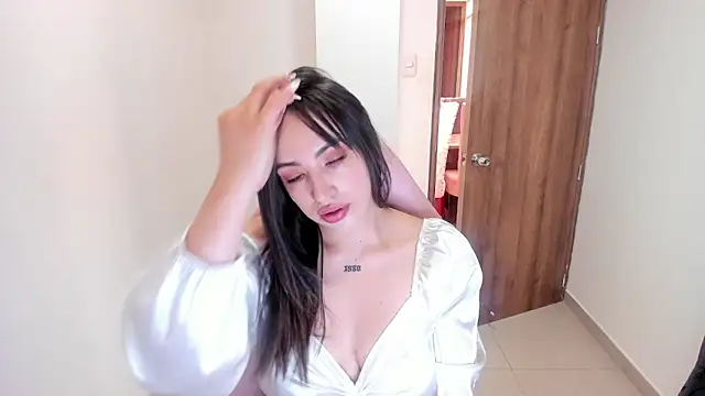 Snapshot of SOFIA_SWEETT22 chatting on May 2026 10:03:01 PM SOFIA SWEETT22 online show from May 2026 10:03:01 PM