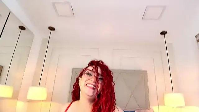 Snapshot of ScarlethVegas chatting on November 2025 06:12:02 AM ScarlethVegas online show from November 2025 06:12:02 AM