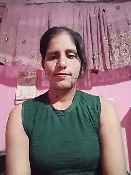Snapshot of Pirvesh_singh chatting on June 2026 09:43:02 PM Pirvesh singh online show from June 2026 09:43:02 PM