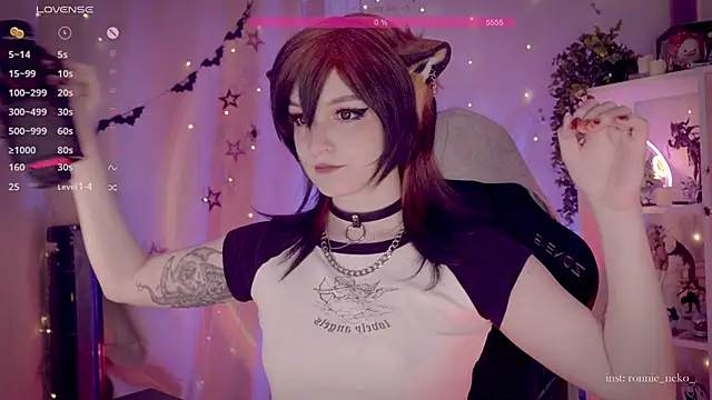 vronnier online show from November 2025 11:58:01 AM