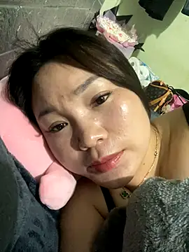 ryry-cute online show from November 2025 12:34:01 PM