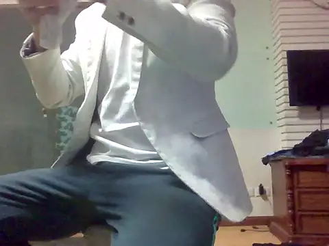 TommyZhao10 online show from November 2025 03:04:01 AM