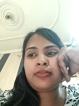 Red Love 1 online show from May 2026 11:06:01 AM