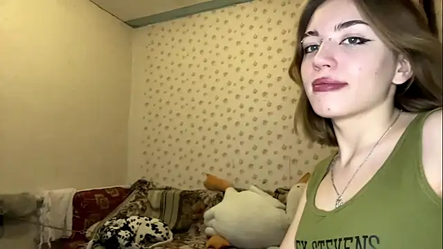 MelaineAytes online show from November 2025 10:07:01 AM