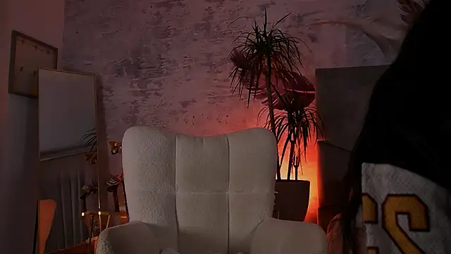 BriannaXmoon online show from February 2026 08:26:01 PM