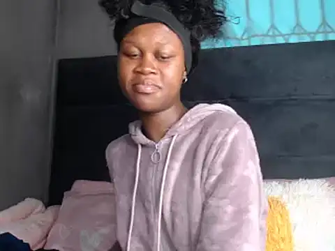 LilPregnantMommyyy online show from November 2025 01:17:02 PM