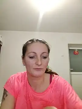 CrazyMaya39 online show from January 2026 12:46:01 AM