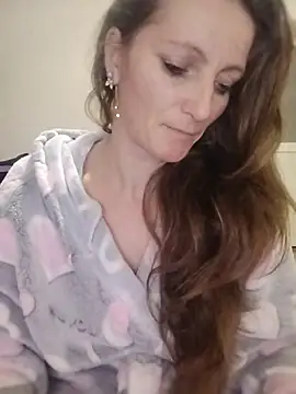 CrazyMaya39 online show from April 2026 09:27:01 PM