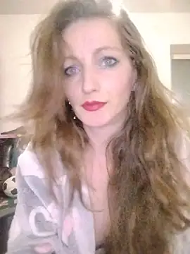 CrazyMaya39 online show from April 2026 03:57:02 AM