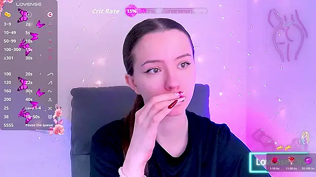 BellaVelure6767 online show from March 2026 09:59:02 PM