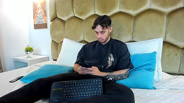 Austin coljs online show from April 2026 11:49:01 AM