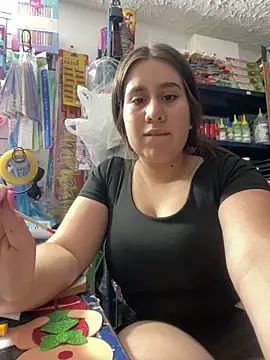 Scarlett Noire outdoors online show from November 2025 10:47:02 PM