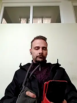 Snapshot of Gregorywhitelegs chatting on April 2026 11:34:01 AM Gregorywhitelegs online show from April 2026 11:34:01 AM