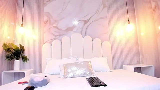 arietta skinny online show from February 2026 11:38:02 AM