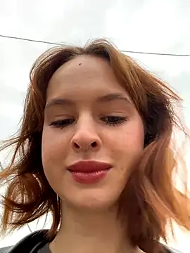 Snapshot of hani_obsessed chatting on November 2025 09:21:01 AM hani obsessed online show from November 2025 09:21:01 AM