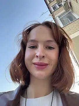 Snapshot of hani_obsessed chatting on November 2025 10:17:02 AM hani obsessed online show from November 2025 10:17:02 AM