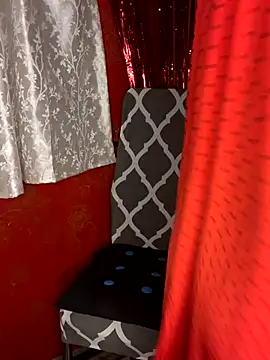 Monicaa    online show from November 2025 02:33:01 PM