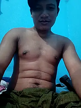 Snapshot of Ayetun008 chatting on February 2026 05:33:01 PM Ayetun008 online show from February 2026 05:33:01 PM