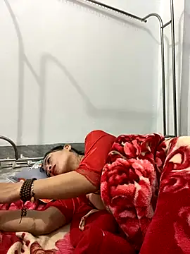 pitty mymi online show from November 2025 12:38:01 PM