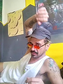 xxxbananaboy online show from April 2026 12:33:01 PM