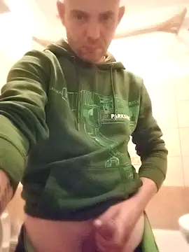 Motosz online show from December 2025 05:40:02 PM