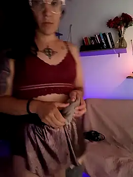 Melinerd online show from April 2026 06:04:02 PM