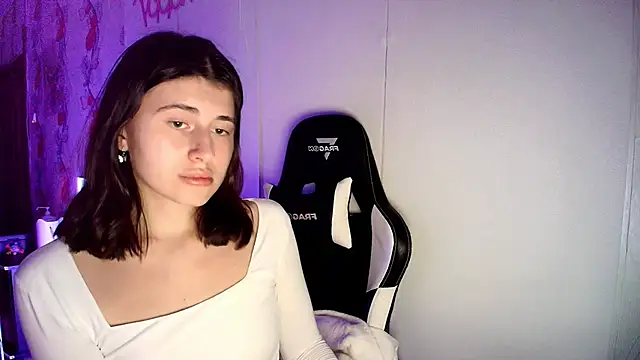 KristinaScott online show from February 2026 03:44:01 PM