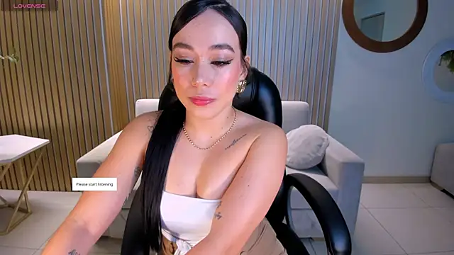 Snapshot of ZaraKafruni chatting on April 2026 04:26:01 AM ZaraKafruni online show from April 2026 04:26:01 AM