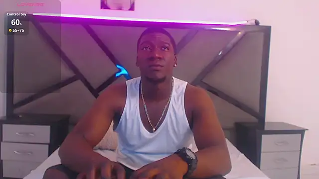 kingAlexander22 online show from November 2025 11:43:02 AM