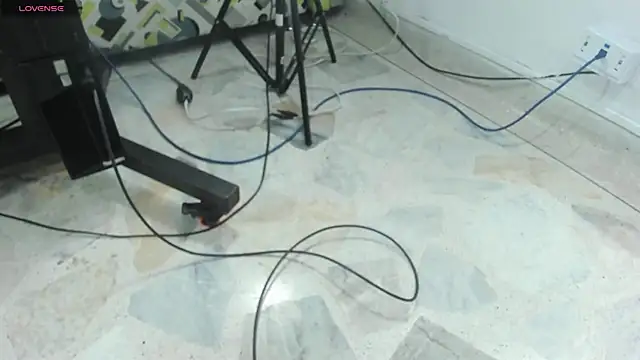 noa-camila online show from November 2025 12:28:02 PM