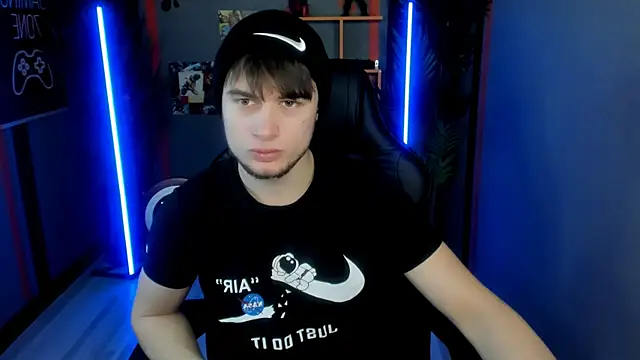 AlejandroEllias online show from January 2026 08:56:02 PM