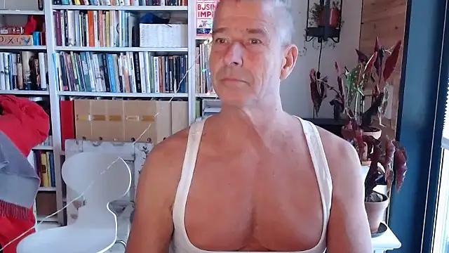 gymdaddypwrbtm online show from November 2025 08:02:02 AM