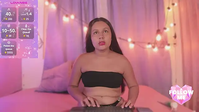 Snapshot of paula_desire chatting on November 2025 08:00:01 PM paula desire online show from November 2025 08:00:01 PM